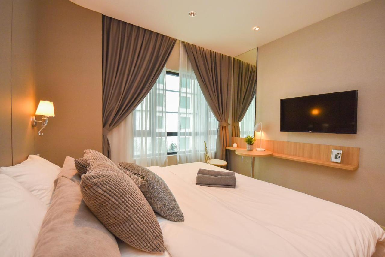Suasana Residence By Nest Home Johor Bahru Buitenkant foto